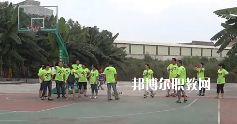 柳州地區(qū)技工學(xué)校2020年報(bào)名條件、招生要求、招生對(duì)象