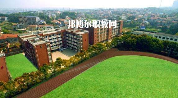 鄭州科技中等專業(yè)學(xué)校2021年報名條件、招生要求、招生對象