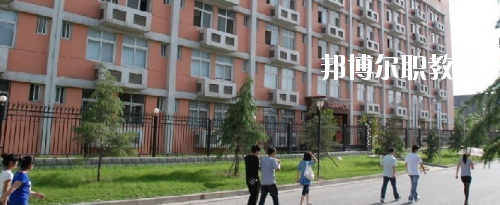 西安工業(yè)科技技術(shù)學(xué)校2020年報(bào)名條件、招生要求、招生對象