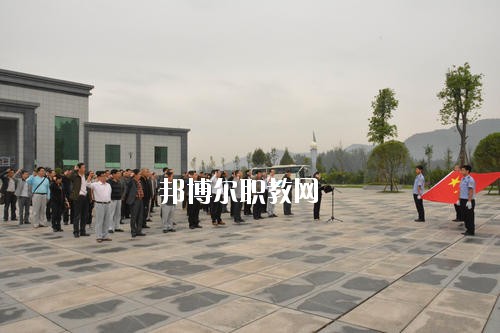 巴州區(qū)漁溪職業(yè)中學(xué)2020年報(bào)名條件、招生要求、招生對(duì)象