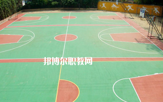 廣州市穗華職業(yè)技術(shù)學(xué)校2020年報名條件、招生要求、招生對象