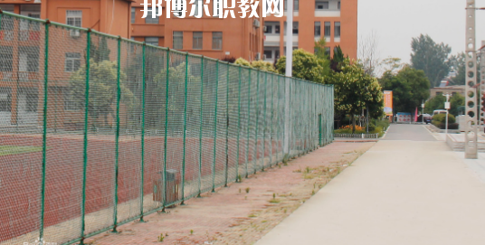 合肥長豐軌道交通學(xué)校2020年報(bào)名條件、招生要求、招生對象