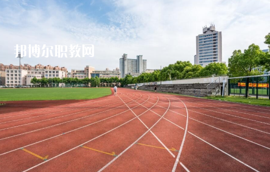 深圳市新鵬職業(yè)高級(jí)中學(xué)2020年學(xué)費(fèi)、收費(fèi)多少