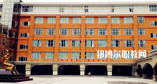 貴州護(hù)理職業(yè)技術(shù)學(xué)院(中職部)2020年報(bào)名條件、招生要求、招生對(duì)象
