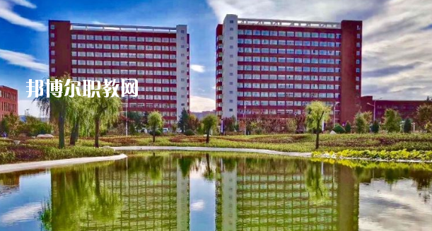 平?jīng)鲶w育運(yùn)動(dòng)學(xué)校2020年報(bào)名條件、招生要求、招生對(duì)象