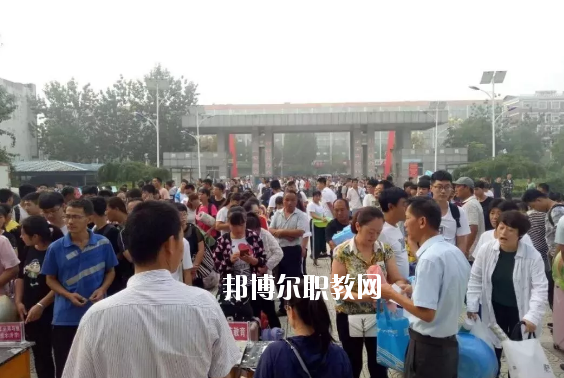 青縣職業(yè)技術(shù)教育中心2020年報(bào)名條件、招生要求、招生對(duì)象