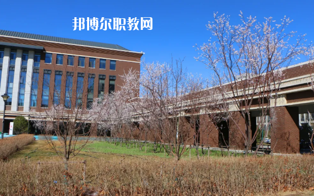  阜平縣職業(yè)技術(shù)教育中心2020年學費、收費多少