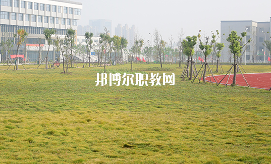 安徽蚌埠技師學(xué)院2020年學(xué)費(fèi)、收費(fèi)多少
