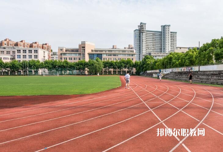 重慶藝才高級(jí)技工學(xué)校2020年報(bào)名條件、招生要求、招生對(duì)象