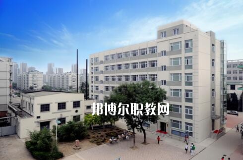 南陽經(jīng)濟(jì)貿(mào)易學(xué)校2021年報(bào)名條件、招生要求、招生對(duì)象