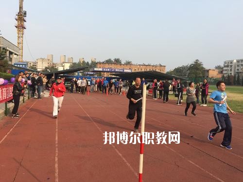 洛陽市體育運動學(xué)校2021年報名條件、招生要求、招生對象