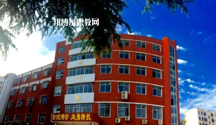 南陽市體育運(yùn)動學(xué)校2021年報(bào)名條件、招生要求、招生對象