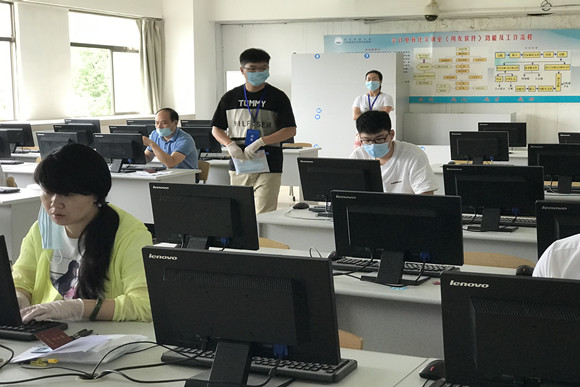 江蘇省宿遷中等專業(yè)學校2020年報名條件、招生要求、招生對象