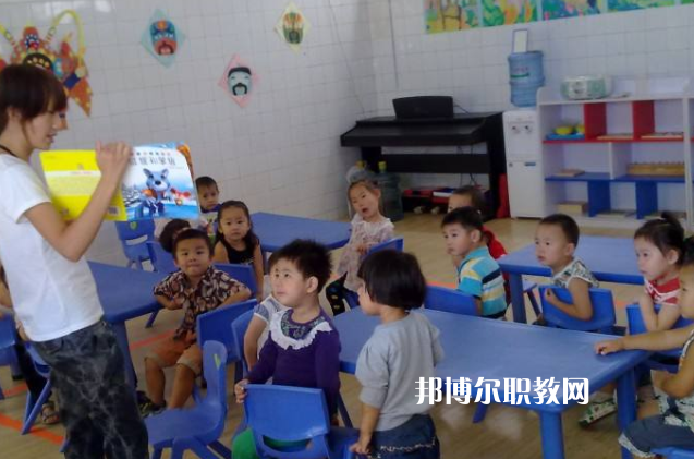 湖北2020年幼師學(xué)?？梢詫W(xué)什么