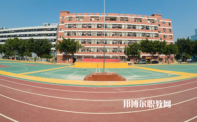 東莞育才職業(yè)技術(shù)學(xué)校怎么樣、好不好