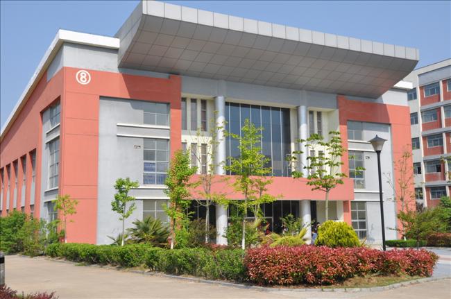 江蘇省東海中等專業(yè)學(xué)校怎么樣、好不好
