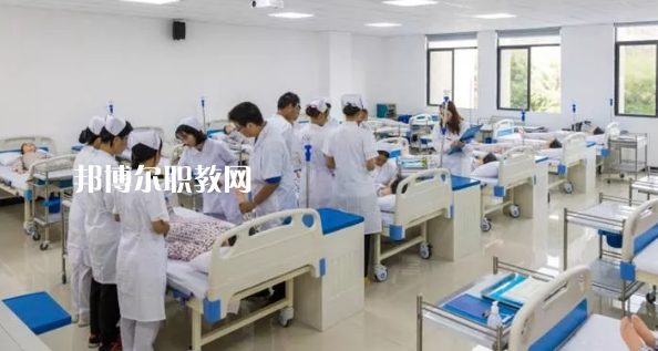 肇慶財經中等職業(yè)學校2021年報名條件、招生要求、招生對象