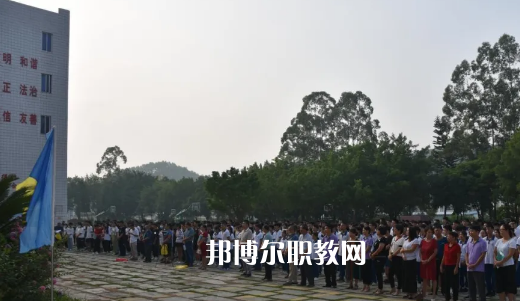 德慶縣中等職業(yè)學(xué)校2021年學(xué)費、收費多少