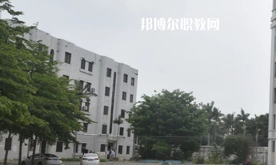吳川職業(yè)高級中學怎么樣、好不好