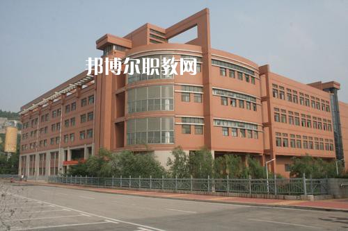 四川長(zhǎng)虹職業(yè)技術(shù)學(xué)校2021年報(bào)名條件、招生要求