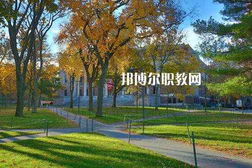 瀘州市工業(yè)技工學校2021年報名條件、招生要求