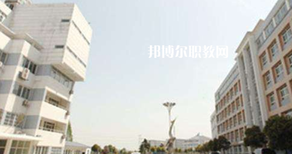 安徽紅十字會衛(wèi)生學(xué)校2021年報名條件、招生要求、招生對象