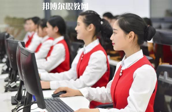 云龍縣民族職業(yè)高級中學怎么樣、好不好