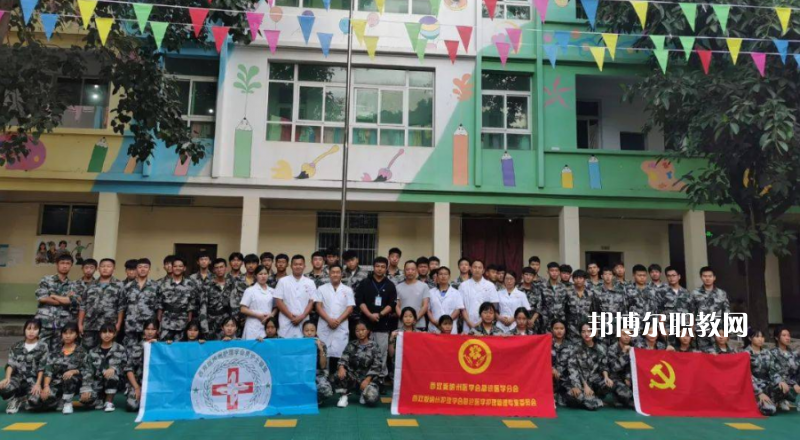 西雙版納經(jīng)濟(jì)管理職業(yè)學(xué)校2021年報(bào)名條件、招生要求、招生對(duì)象