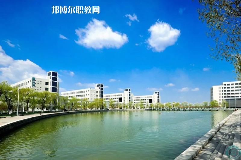 南華縣職業(yè)高級中學(xué)怎么樣、好不好