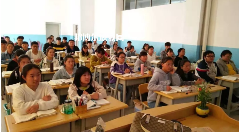 曲靖富源職業(yè)技術(shù)學(xué)校2021年學(xué)費(fèi)、收費(fèi)多少