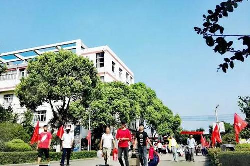泰州市博日電腦技術(shù)學(xué)校2021年報(bào)名條件、招生要求、招生對象