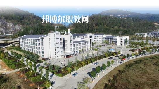 臨滄財貿(mào)學(xué)校怎么樣、好不好