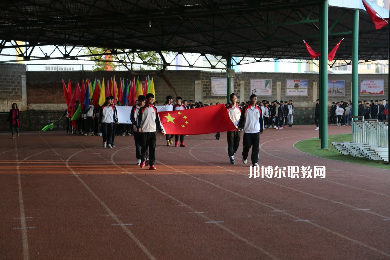 玉溪體育運(yùn)動學(xué)校2021年報名條件、招生要求、招生對象