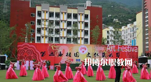 甘孜州職業(yè)技術(shù)學(xué)校怎么樣、好不好
