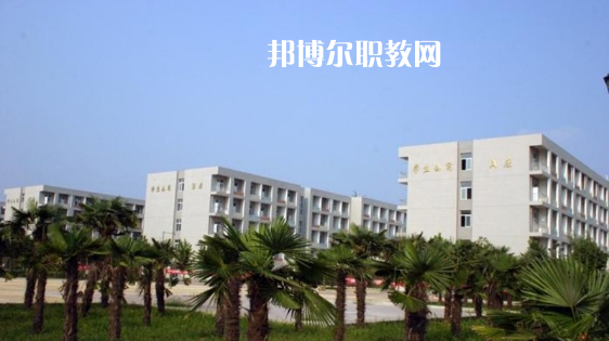 云南夏蒙衛(wèi)生學校2021年報名條件、招生要求、招生對象