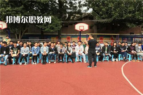 四川省彝文學(xué)校2021年報(bào)名條件、招生要求、招生對(duì)象