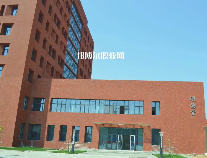 張家口機(jī)械工業(yè)學(xué)校2022年報(bào)名條件、招生要求、招生對(duì)象