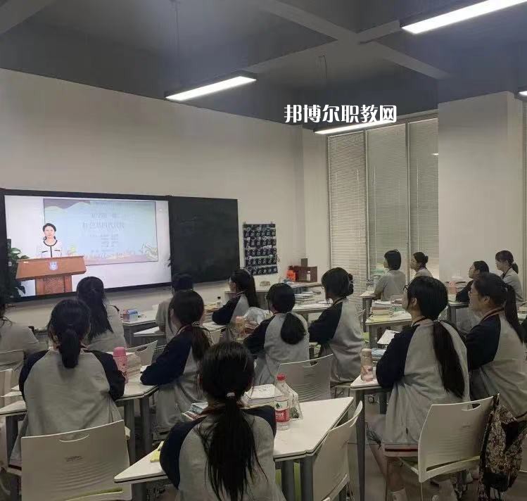 江蘇南京技師學(xué)院2022年報(bào)名條件、招生要求、招生對(duì)象