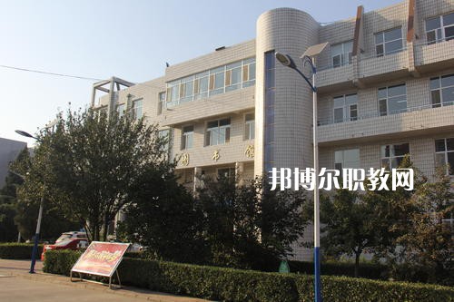 保定滿城職業(yè)技術(shù)教育中心2022年學(xué)費(fèi)、收費(fèi)多少
