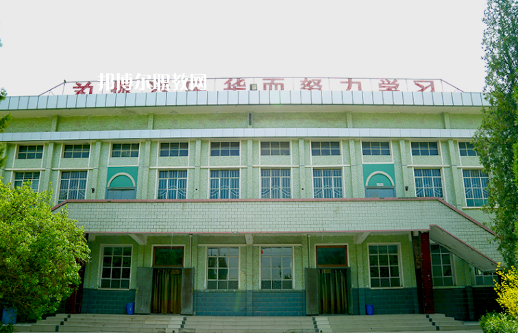 甘肅軌道交通運(yùn)輸技工學(xué)校2022年報(bào)名條件、招生要求、招生對象