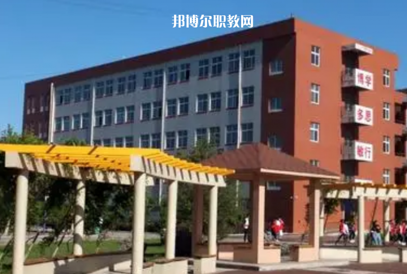 灤州職業(yè)技術(shù)教育中心2022年報名條件、招生要求、招生對象
