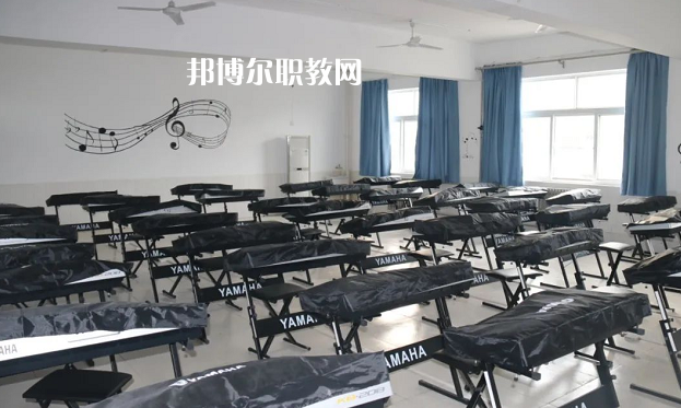 渭南華州區(qū)職業(yè)教育中心2022年報名條件、招生要求、招生對象
