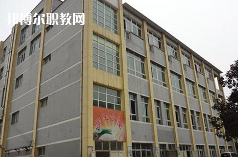 貴陽白云區(qū)職業(yè)技術(shù)學(xué)校2022年報(bào)名條件、招生要求、招生對(duì)象