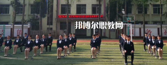 成都恒輝技工學(xué)校2022年報(bào)名條件、招生要求、招生對象