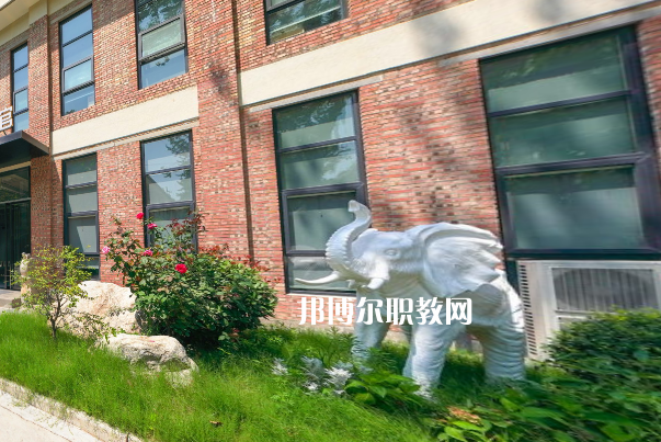 西安萬(wàn)象職業(yè)中學(xué)2022年報(bào)名條件、招生要求、招生對(duì)象