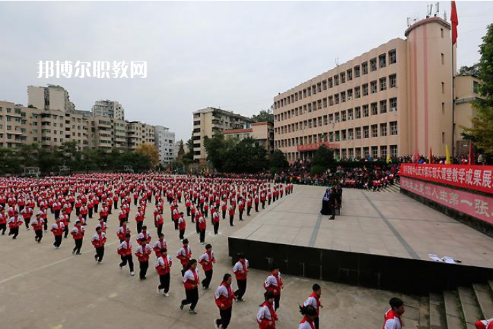 重慶梁平職業(yè)技術(shù)學(xué)校2022年報(bào)名條件、招生要求、招生對象