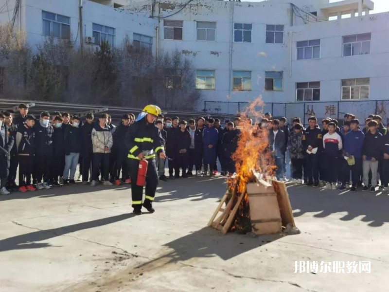 嘉峪關(guān)體育運(yùn)動(dòng)學(xué)校2022年報(bào)名條件、招生要求、招生對(duì)象