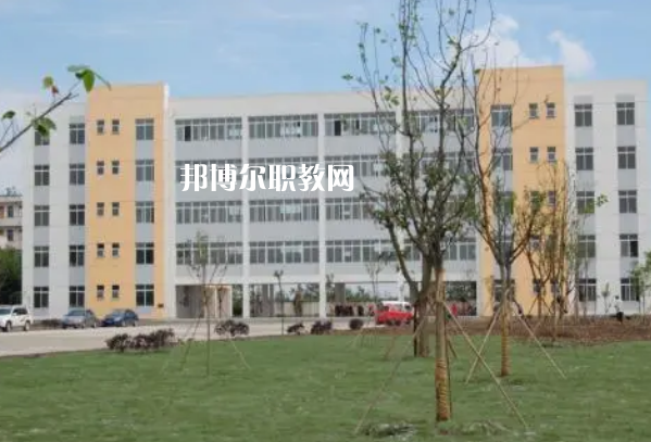 四川省廣漢市職業(yè)中專學(xué)校2022年報(bào)名條件、招生對(duì)象、招生要求