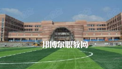 遵義航天工業(yè)學(xué)校2022年學(xué)費(fèi)、收費(fèi)多少
