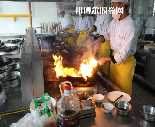酒泉工貿(mào)中等專業(yè)學(xué)校2022年招生錄取分數(shù)線